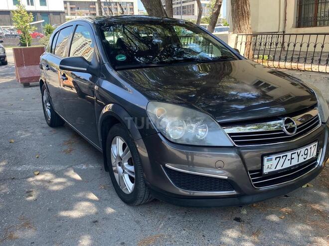 Opel Astra 2009, 280,000 km - 1.4 l - Bakı