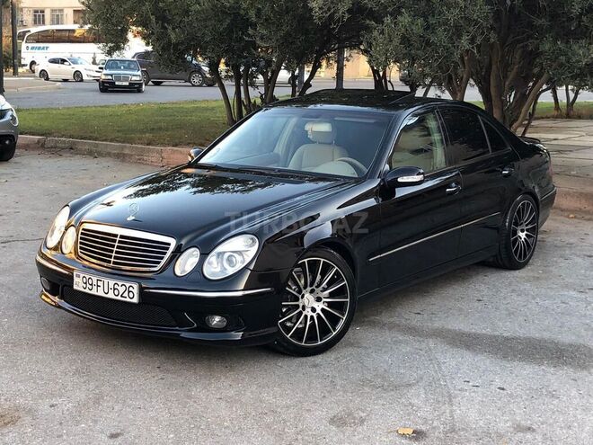 Mercedes E 320 2002, 300,000 km - 3.2 l - Bakı