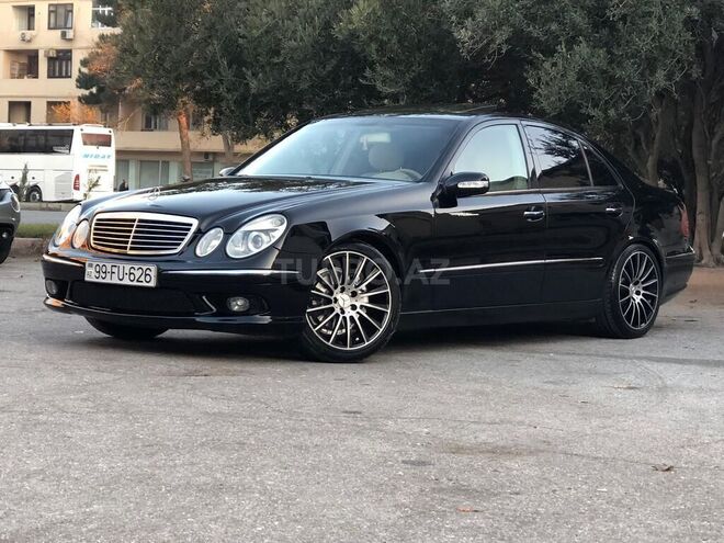 Mercedes E 320 2002, 300,000 km - 3.2 l - Bakı