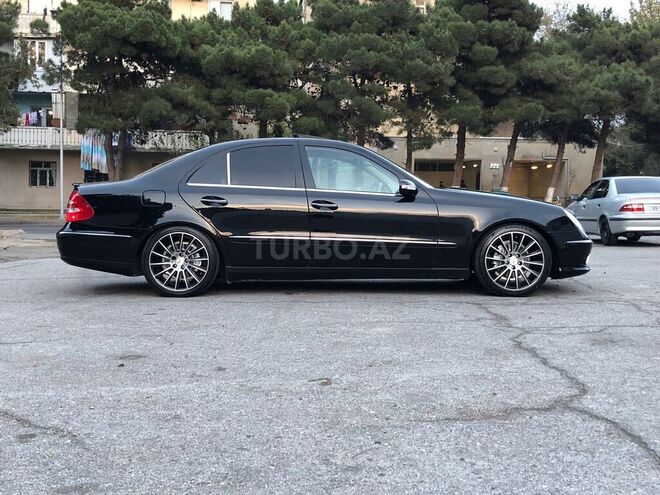 Mercedes E 320 2002, 300,000 km - 3.2 l - Bakı