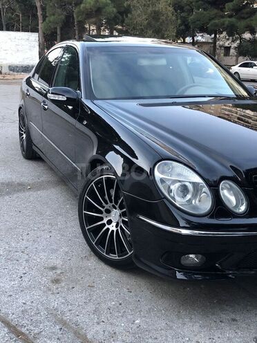 Mercedes E 320 2002, 300,000 km - 3.2 l - Bakı
