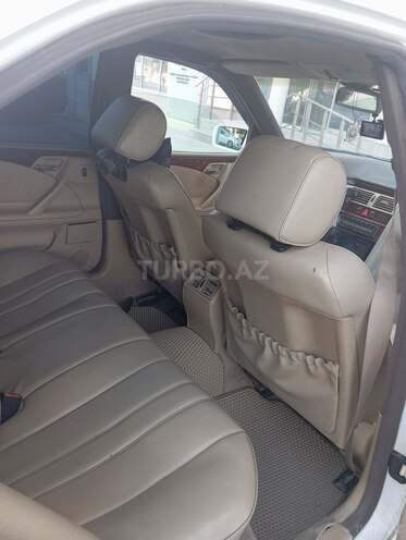Mercedes E 230 1995, 450,000 km - 2.3 l - Bakı