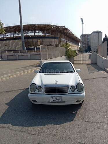 Mercedes E 230 1995, 450,000 km - 2.3 l - Bakı