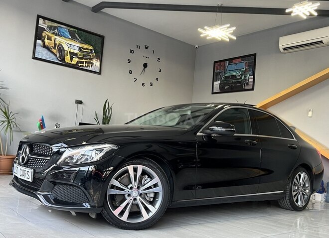 Mercedes C 300 2017, 70,000 km - 2.0 л - Bakı