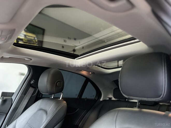 Mercedes C 300 2017, 70,000 km - 2.0 л - Bakı