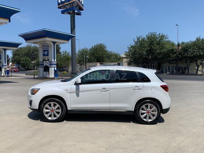 Mitsubishi Outlander Sport 2015, 215,652 km - 2.0 л - Bakı