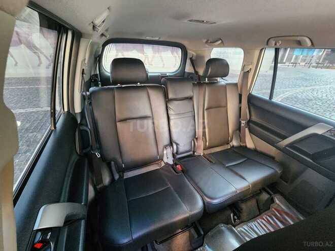 Toyota Land Cruiser Prado 2012, 244,000 km - 3.0 л - Bakı