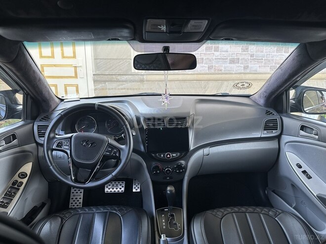 Hyundai Accent 2016, 130,357 km - 1.6 l - Bakı