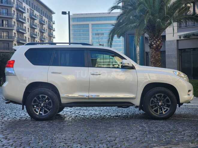 Toyota Land Cruiser Prado 2012, 244,000 km - 3.0 л - Bakı