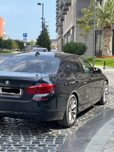 BMW 520 2015, 298,000 km - 2.0 l - Bakı