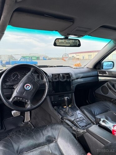BMW 523 2000, 356,000 km - 2.5 l - Bakı