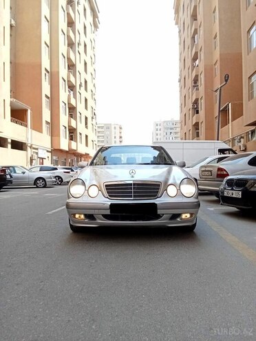 Mercedes E 240 2000, 267,845 km - 2.6 л - Bakı