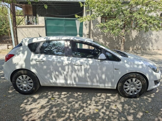 Opel Astra 2016, 201,000 km - 1.6 l - Gəncə
