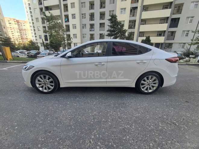 Hyundai Avante 2016, 174,000 km - 1.6 л - Bakı