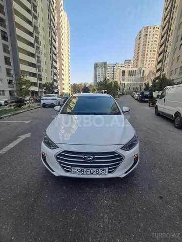 Hyundai Avante 2016, 174,000 km - 1.6 л - Bakı