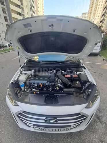 Hyundai Avante 2016, 174,000 km - 1.6 л - Bakı