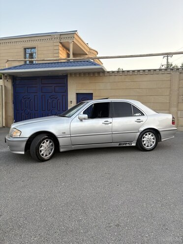 Mercedes C 240 1998, 355,000 km - 2.4 l - Bakı