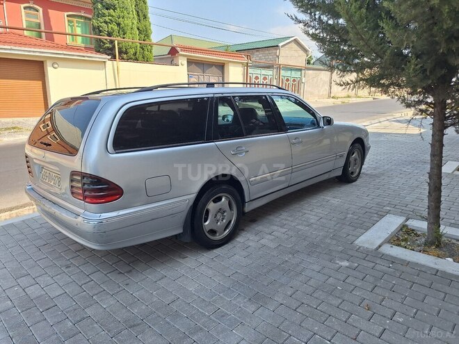 Mercedes E 270 2000, 563,652 km - 2.7 l - Şəki