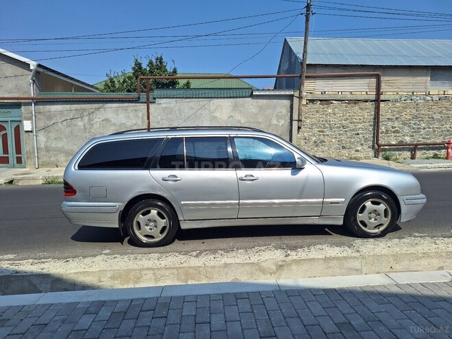 Mercedes E 270 2000, 563,652 km - 2.7 l - Şəki