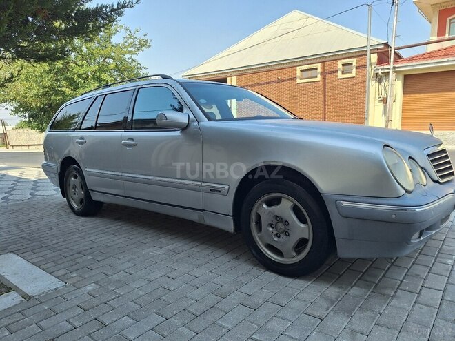 Mercedes E 270 2000, 563,652 km - 2.7 l - Şəki