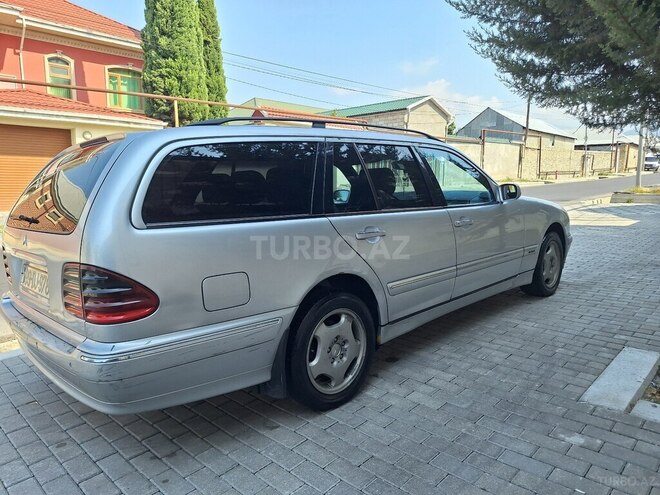 Mercedes E 270 2000, 563,652 km - 2.7 l - Şəki
