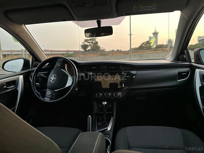 Toyota Corolla 2014, 197,000 km - 1.6 l - Bakı
