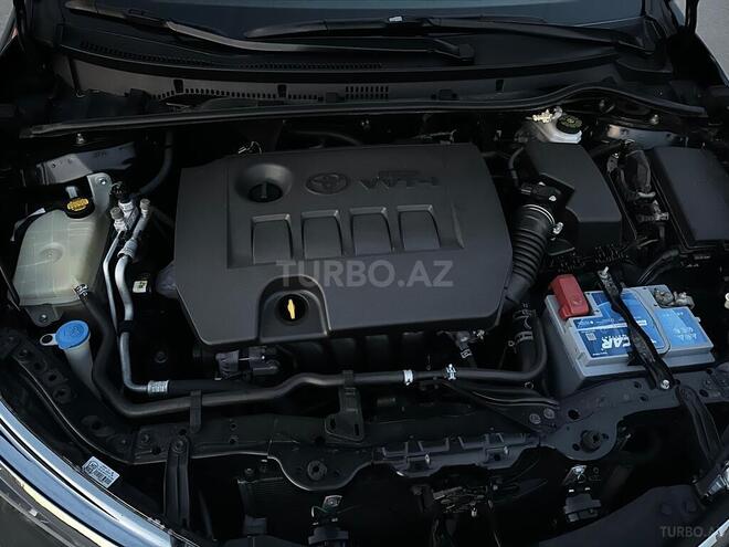 Toyota Corolla 2014, 197,000 km - 1.6 l - Bakı