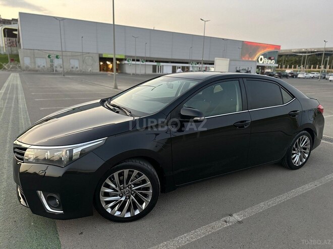 Toyota Corolla 2014, 197,000 km - 1.6 l - Bakı