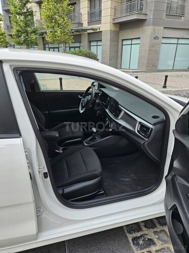 Kia Rio 2021, 111,000 km - 1.6 l - Bakı