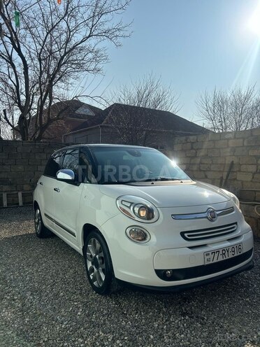 Fiat 500L-1