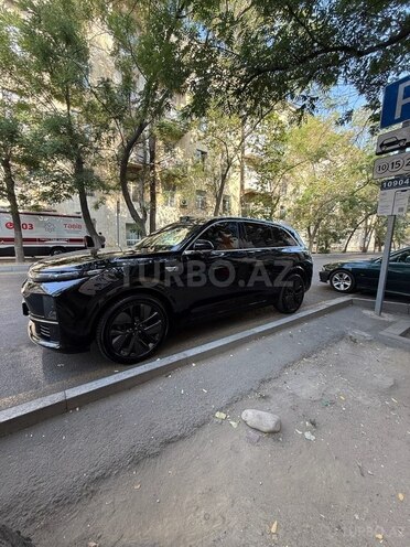Li Auto L7 2025, 3,900 km - 1.5 l - Bakı