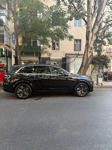 Li Auto L7 2025, 3,900 km - 1.5 l - Bakı