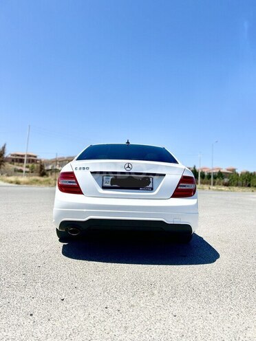 Mercedes C 250 2013, 271,000 km - 1.8 л - Bakı