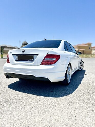 Mercedes C 250 2013, 271,000 km - 1.8 л - Bakı