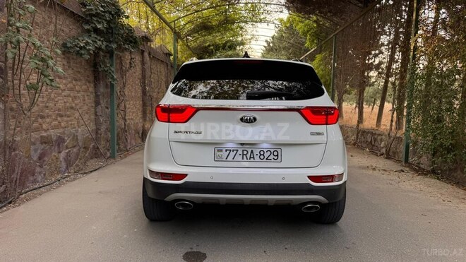 Kia Sportage 2017, 200,000 km - 2.0 l - Bakı