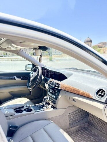 Mercedes C 250 2013, 271,000 km - 1.8 л - Bakı