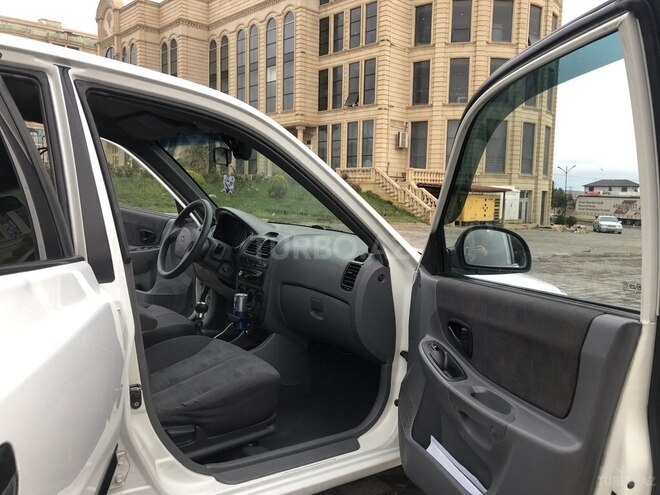 Hyundai Accent 2005, 325,000 km - 1.6 l - Bakı