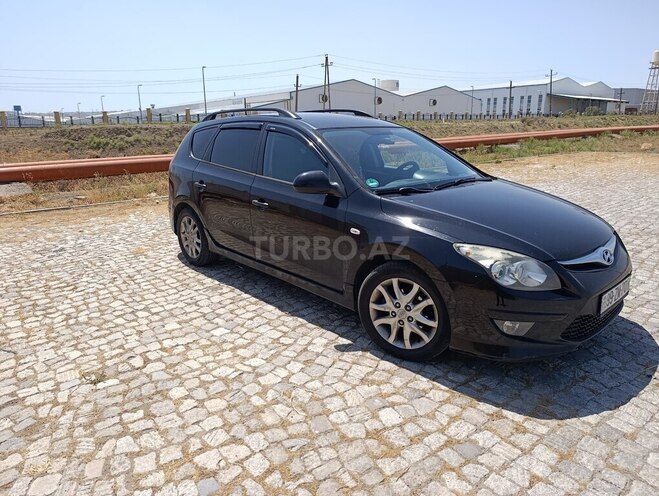 Hyundai i30 2011, 239,000 km - 1.6 l - Bakı