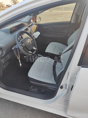 Toyota Aqua 2019, 153,568 km - 1.5 l - Bakı