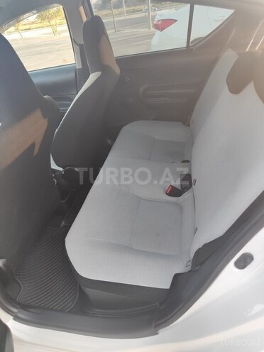 Toyota Aqua 2019, 153,568 km - 1.5 l - Bakı