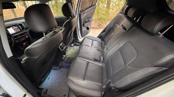 Kia Sportage 2017, 200,000 km - 2.0 l - Bakı
