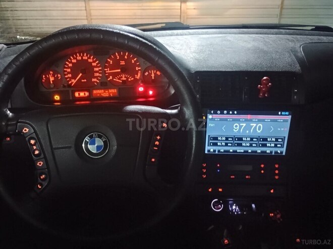 BMW 318 2004, 325,000 km - 2.0 l - Bakı