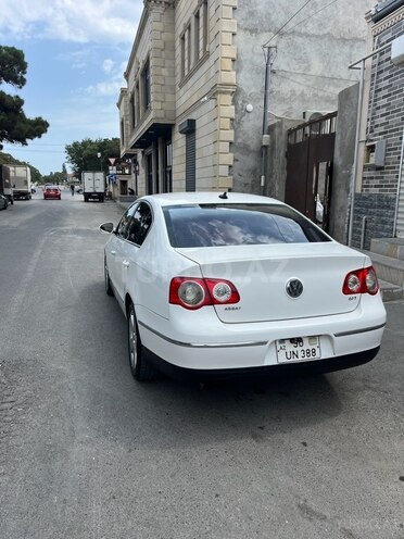 Volkswagen Passat 2007, 286,000 km - 2.0 l - Bakı