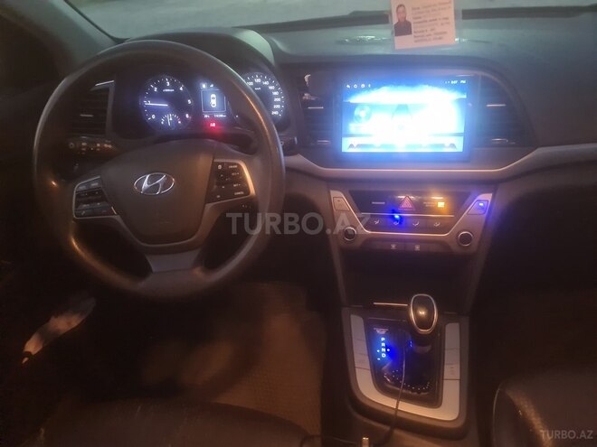 Hyundai Avante 2017, 174,000 km - 1.6 l - Bakı