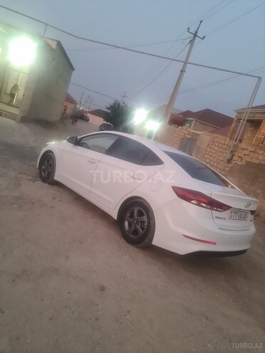 Hyundai Avante 2017, 174,000 km - 1.6 l - Bakı