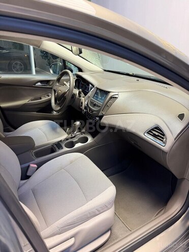 Chevrolet Cruze 2018, 145,000 km - 1.4 л - Sumqayıt