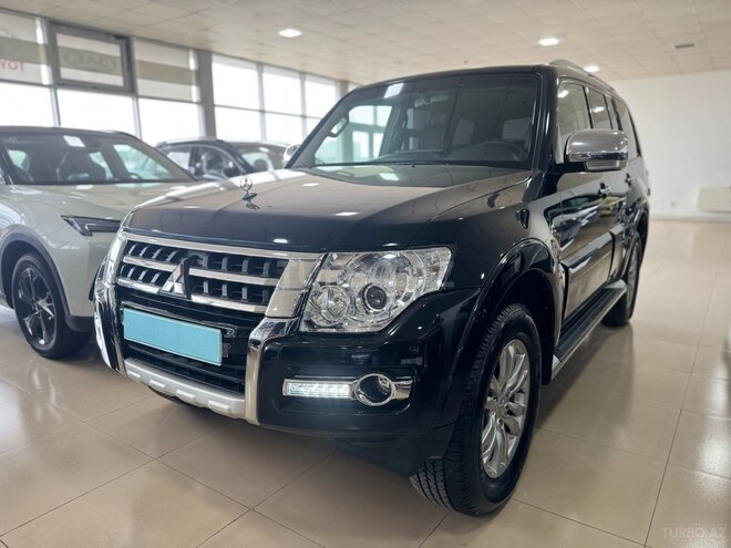 Mitsubishi Pajero 2007, 178,000 km - 3.0 л - Bakı