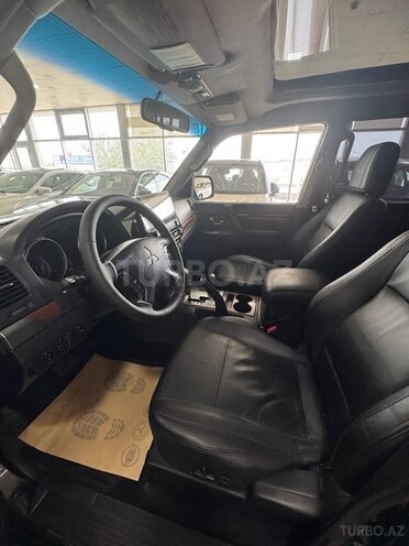 Mitsubishi Pajero 2007, 178,000 km - 3.0 л - Bakı