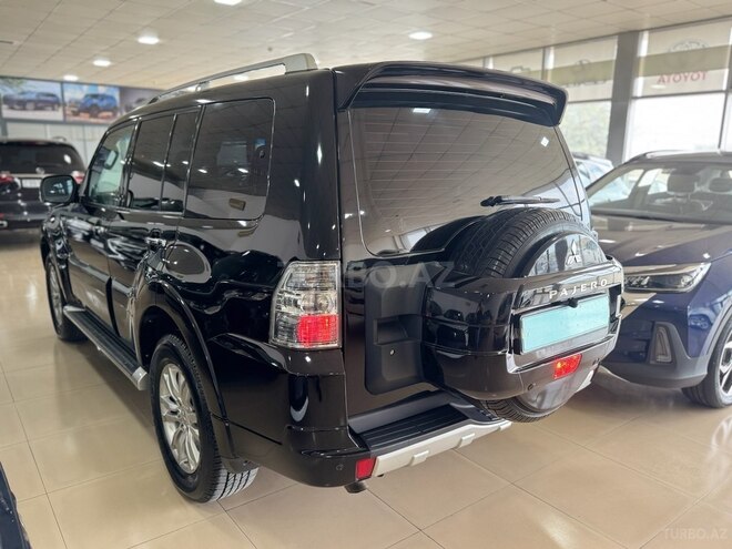 Mitsubishi Pajero 2007, 178,000 km - 3.0 л - Bakı
