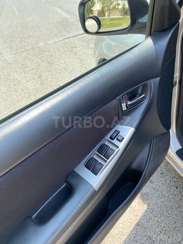 Toyota Corolla 2006, 273,000 km - 1.4 l - Şirvan